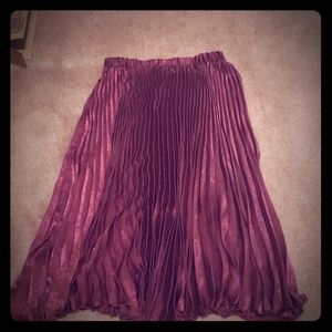 Final Burgundy Pleated Skirt